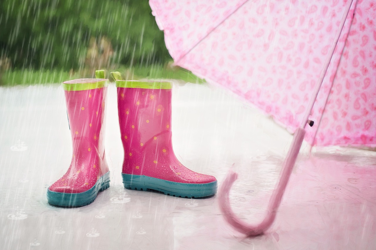 梅雨はなぜかだるいし疲れるし眠い…湿邪を防ぐ食べ物・対策方法